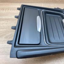 9218925 82197007  Car ashtray BMW 3 F30 F35 F31