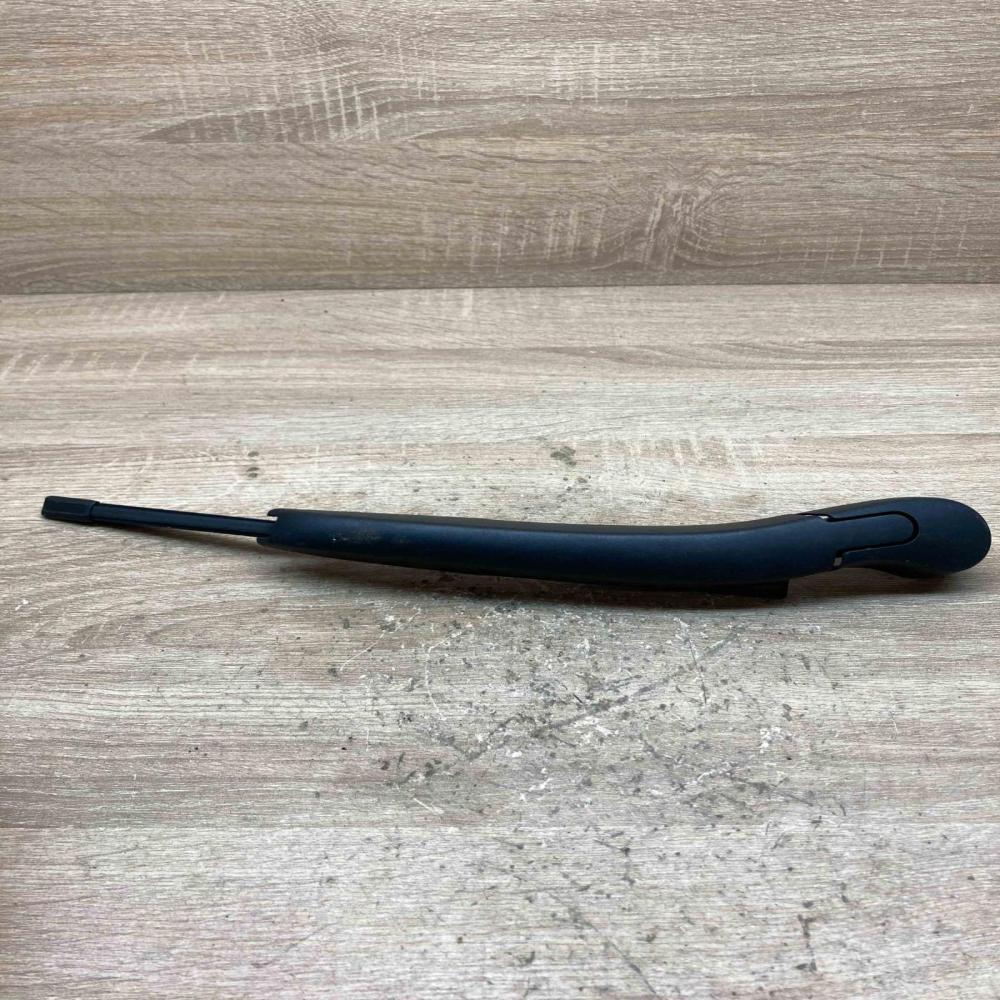 7290616 33493 6134 Rear wiper blade arm BMW 3 F30 F35 F31