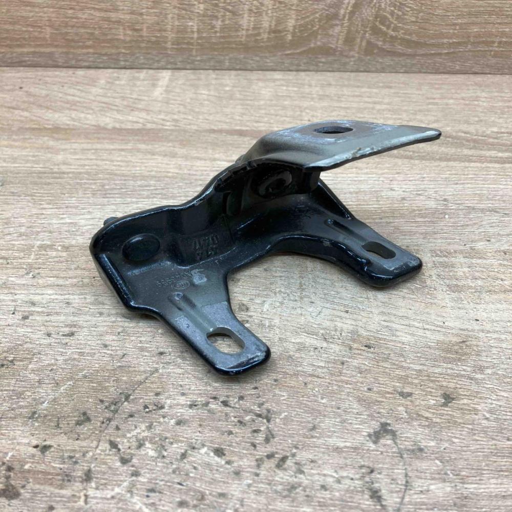 7270077 A046959  Tailgate/trunk/boot hinge BMW 3 F30 F35 F31