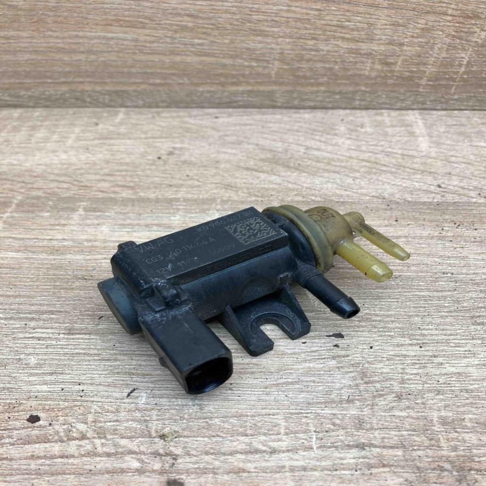 1K0906627B CG34011464A  Turbo solenoid valve Volkswagen Golf VI