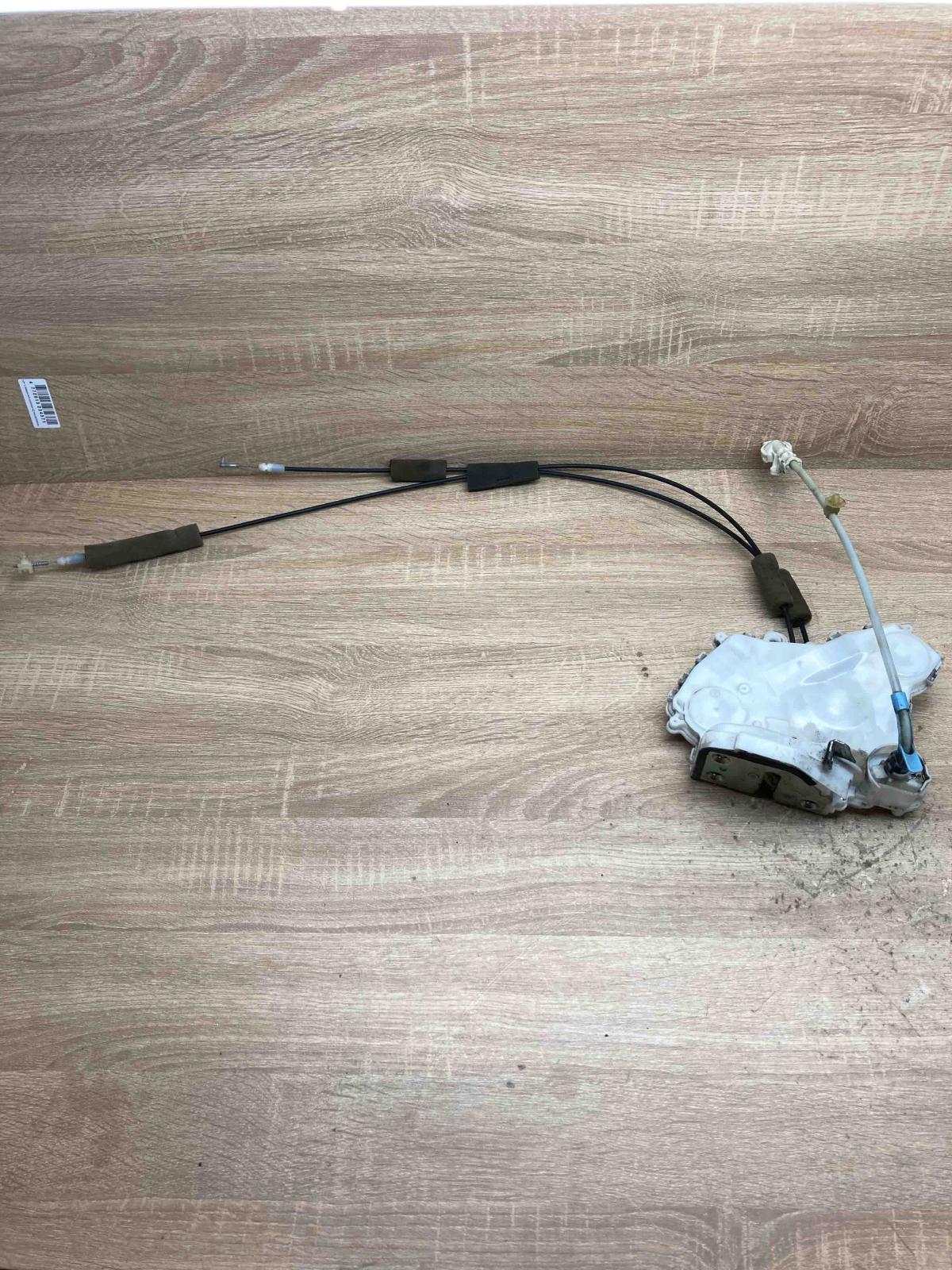72111 SMR E0 SMR E0 RH FR  Front door lock Honda Civic