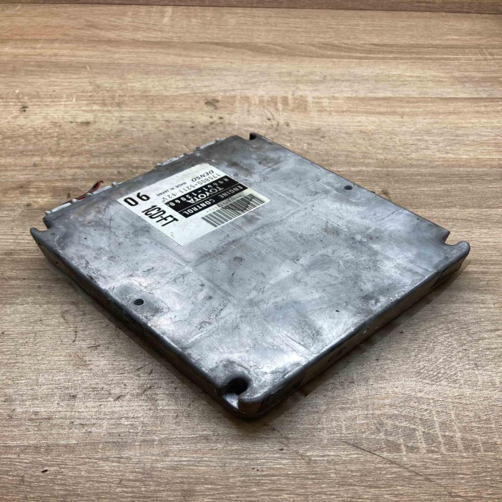 89661 13060 175800 5211  Engine control unit/module ECU Toyota Corolla Verso E12