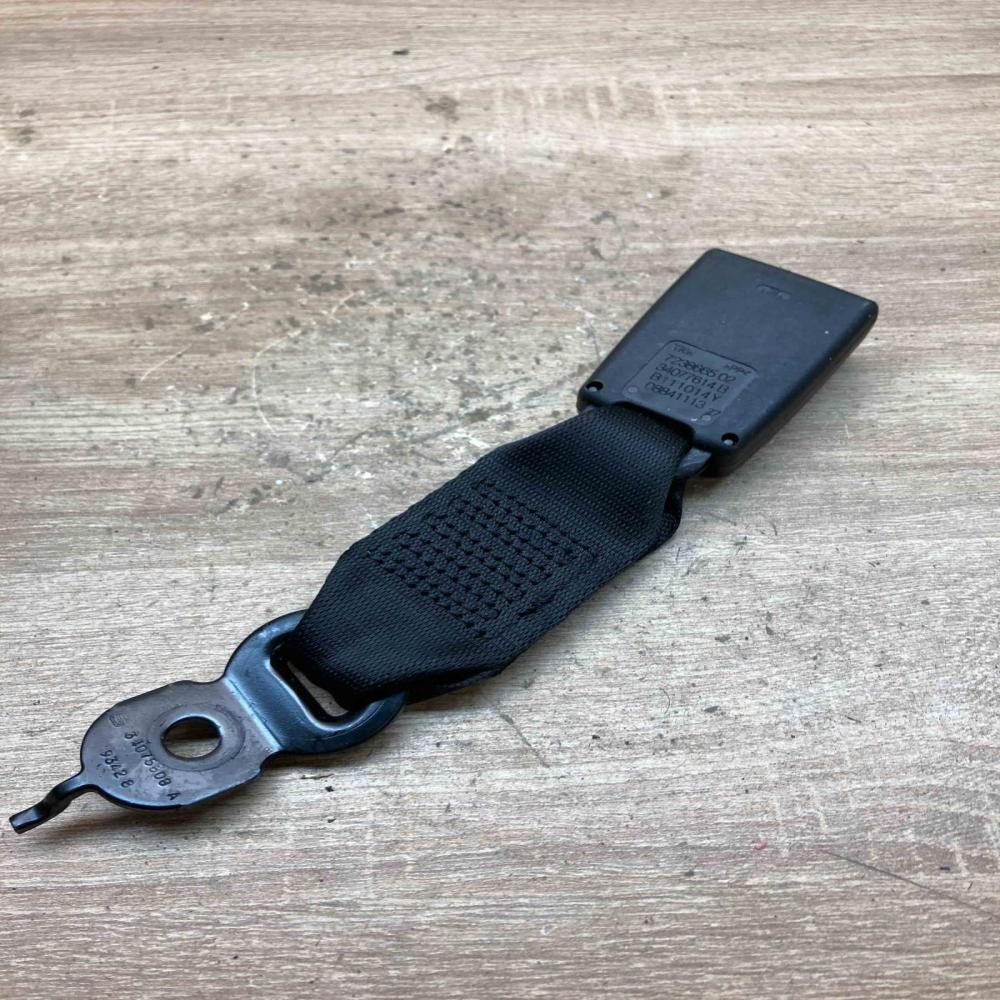 7238665 340777614B  Middle seatbelt buckle (rear) BMW 5 F10 F11