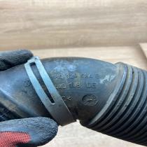 1K0129684B 446148  Air intake hose/pipe Volkswagen Touran I