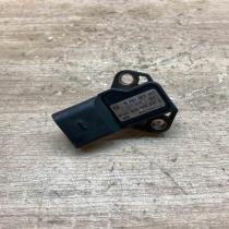 038906051C 0281002401  Air pressure sensor Volkswagen PASSAT B5