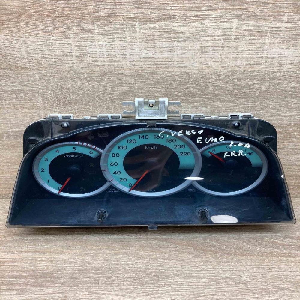 83800 0F060 L MB257420 3689 KMH Speedometer (instrument cluster) Toyota Corolla