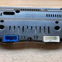 83800 05630 H MB257410 9865 KMH Speedometer (instrument cluster) Toyota Avensis