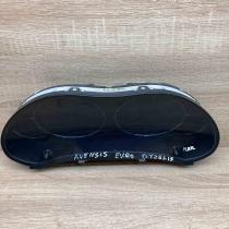 83800 05631 MB257430 0150 KMH Speedometer (instrument cluster) Toyota Avensis T2