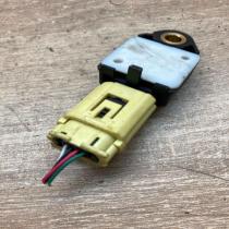 89831 05020  18 Airbag deployment crash/impact sensor Toyota Verso