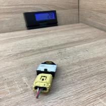 89831 05020  18 Airbag deployment crash/impact sensor Toyota Verso