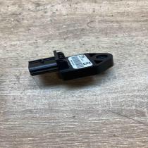 89831 05010   Airbag deployment crash/impact sensor Toyota Avensis T250