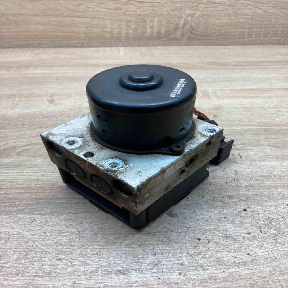 98AG 2M110 CA 100948 01053 C170 ABS Pump Ford Focus