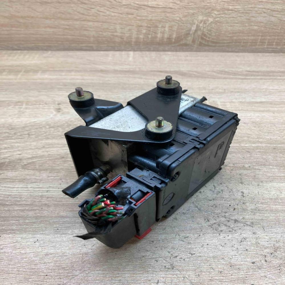 100948 11023 9625975480  ABS Pump Citroen Xantia