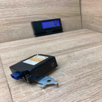 89740 47020 271300 0081  Door control unit/module Toyota Prius (XW30)