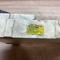 6R8T14A067AA 0103071  Fuse module Jaguar S-Type