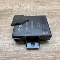 PZ464 00130 6 4M5418T0C  Parking PDC control unit/module Toyota Avensis T250