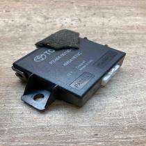 PZ464 00130 6 4M5418T0C  Parking PDC control unit/module Toyota Avensis T250