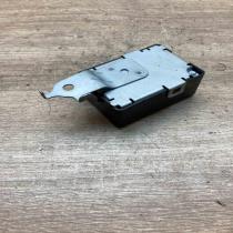 89740 05030 61B381 000  Door control unit/module Toyota Avensis T270