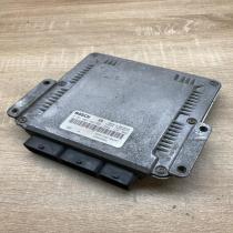 7700104407 0281001999  Engine control unit/module ECU Renault Espace III