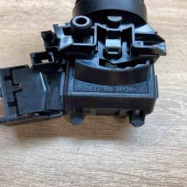 173837 RH 42130 17F473 F96 Wiper control stalk Toyota Prius (XW30)