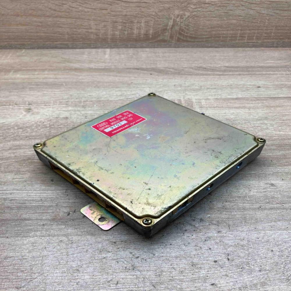 8A0906264 3701  Engine control unit/module ECU Audi 80 90 S2 B4
