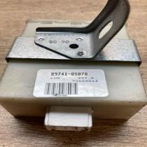89741 05070   Door control unit/module Toyota Avensis T250