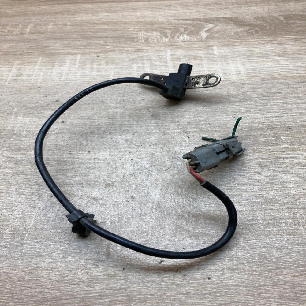 101750 12   Camshaft position sensor Renault Megane I
