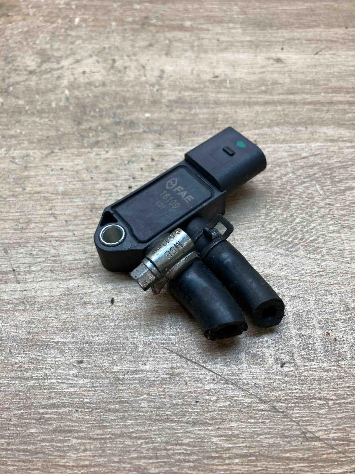 16109 E20 FAE Exhaust gas pressure sensor Volkswagen PASSAT B6