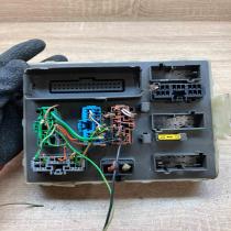 98AG14A073AE 518234604  Fuse module Ford Focus