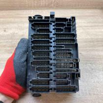 357937039  No Fuse Fuse module Volkswagen Transporter - Caravelle T4