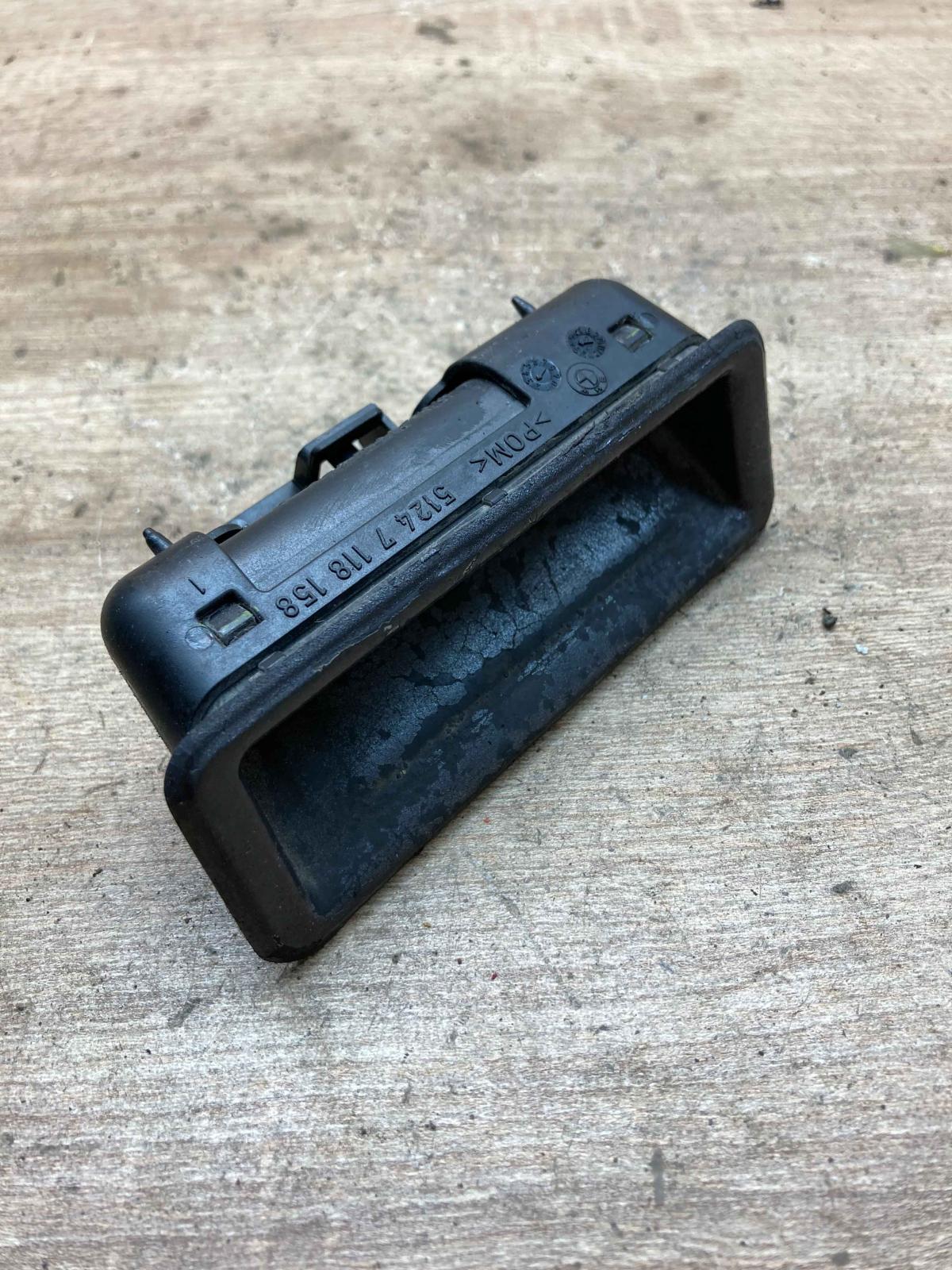 7118158   Tailgate/trunk/boot exterior handle BMW 3 E90 E91