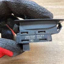 9113773 15939948  Electric window control switch BMW 5 E60 E61