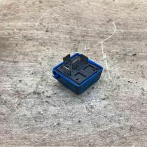 6915327 V23134 K59 X313  Other relay BMW 5 E39