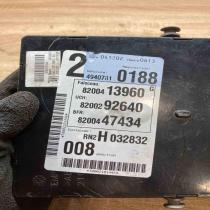 8200292640 8200413960  Fuse module Renault Laguna II