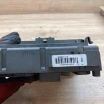 8200292640 8200413960  Fuse module Renault Laguna II