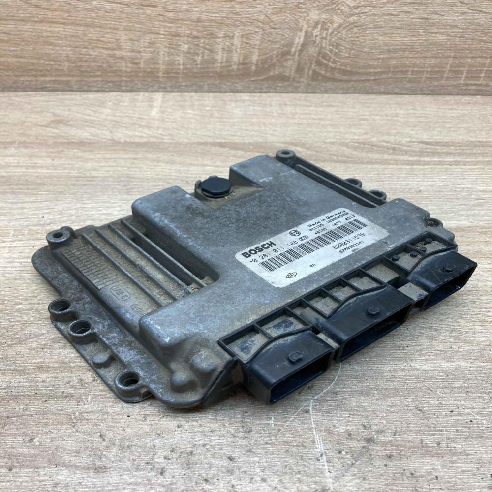 8200311539 0281011148  Engine control unit/module ECU Renault Laguna II