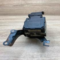 98AG 2M110 CA 5WK8458 Used ABS Pump Ford Focus
