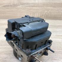 8E0614111 0273004132 765584 ABS Pump Audi A4 S4 B5 8D
