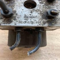 8E0614111 0273004132 765584 ABS Pump Audi A4 S4 B5 8D