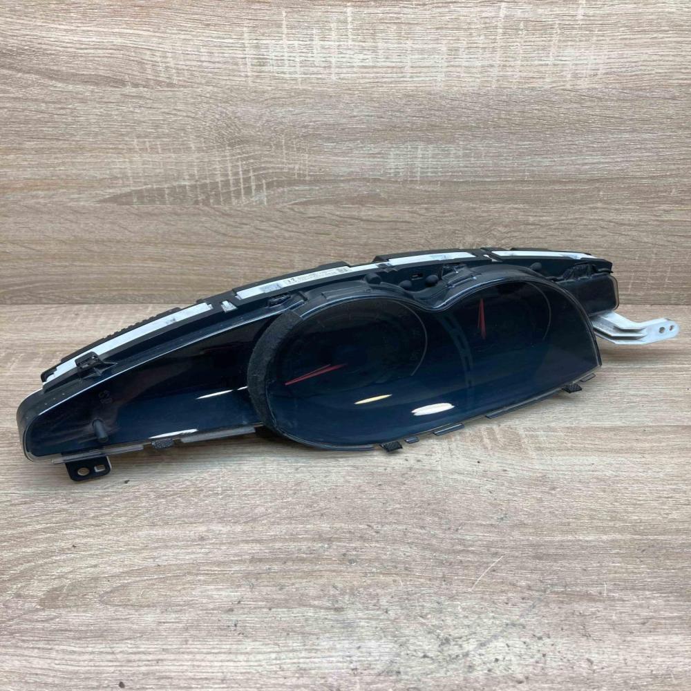 83800 0F170 MB257450 0538 MPH Speedometer (instrument cluster) Toyota Previa (XR