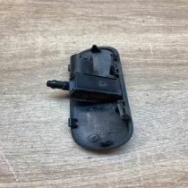 8T0955987B 101019A  Windshield washer spray nozzle Volkswagen Golf VI