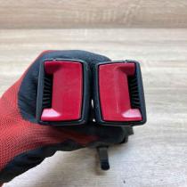 1005017J93  1831 Rear seatbelt buckle Alfa Romeo 159