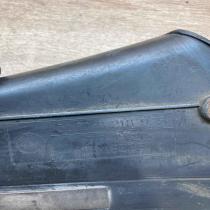 8218925   Tail light part BMW 5 E39