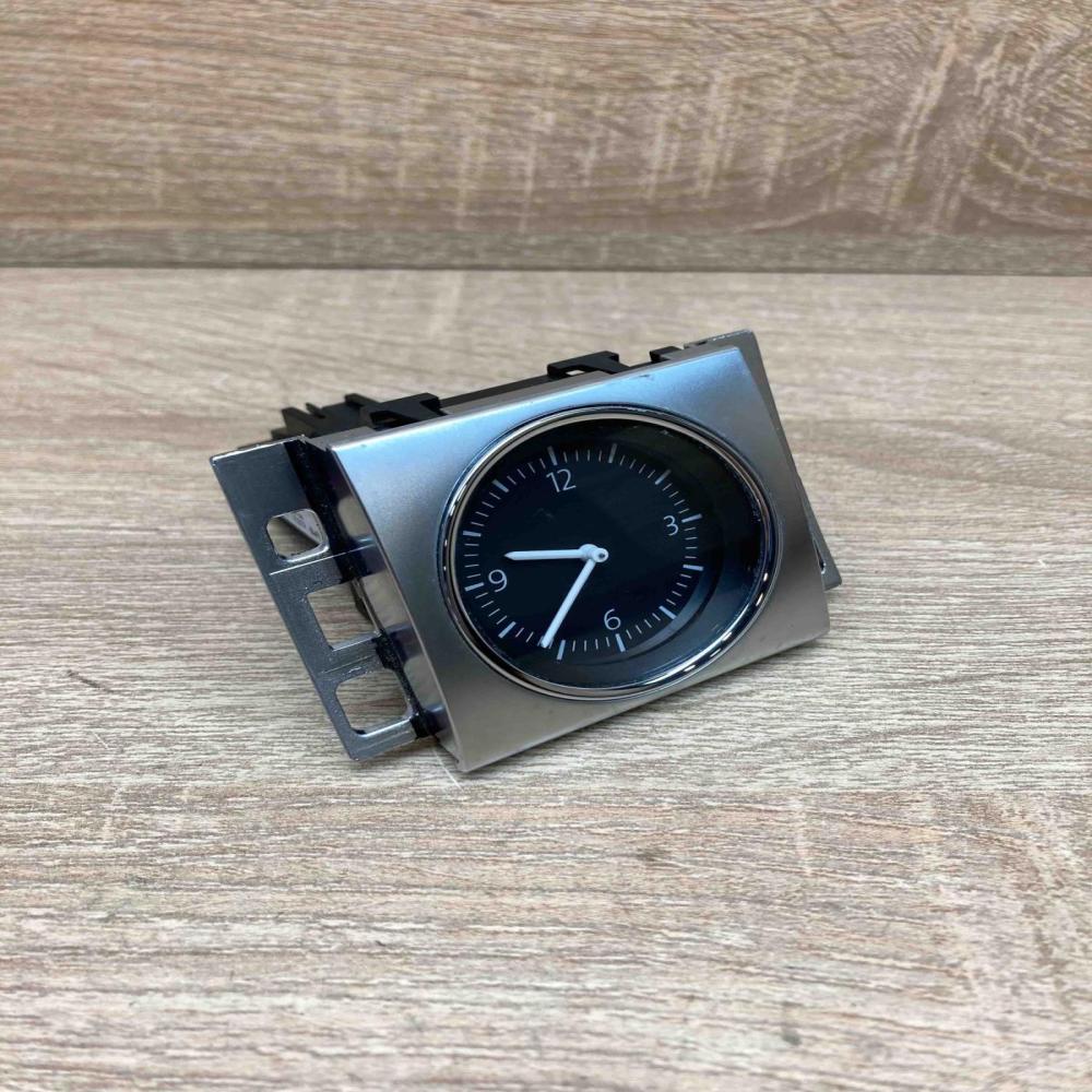 3AA919204A 1948058 12 11273BJR Clock Volkswagen PASSAT B7