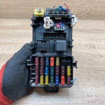 4F214464 MB183865  Fuse module Mitsubishi Lancer