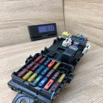 4F214464 MB183865  Fuse module Mitsubishi Lancer