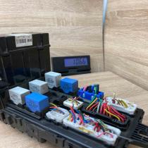95400 26700  B06 Fuse module Hyundai Santa Fe