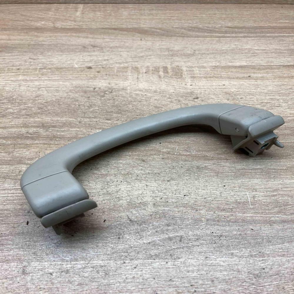 C982 DX2  Front interior roof grab handle Alfa Romeo 159