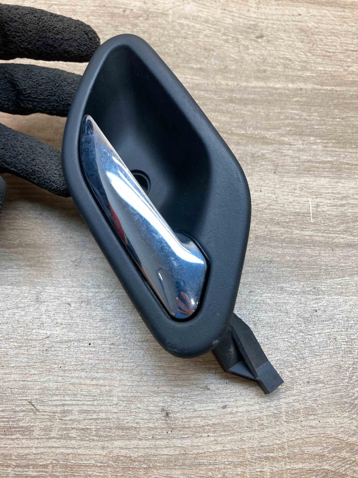 8125514   Front door interior handle BMW 5 E39
