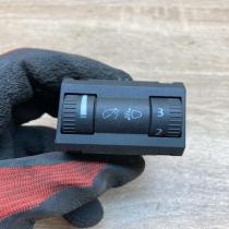 1Z0941333   Headlight level height control switch Skoda Octavia Mk2 (1Z)